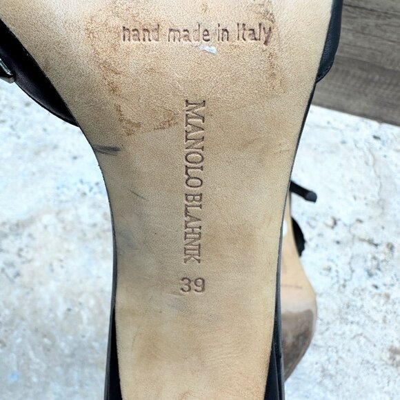 Manolo Blahnik Black Studded Leather Heels Sandals Womens Ankle Strap Size 39 - Picture 12 of 12